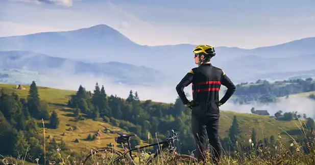 Sports and Outboor Gift cards that offers cashback and rewards